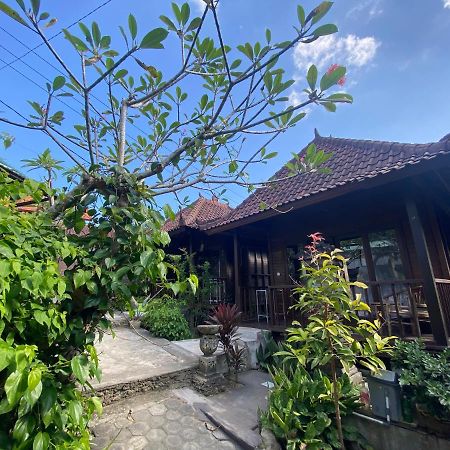 Lembah Bhucarya Hotel Lembongan Esterno foto