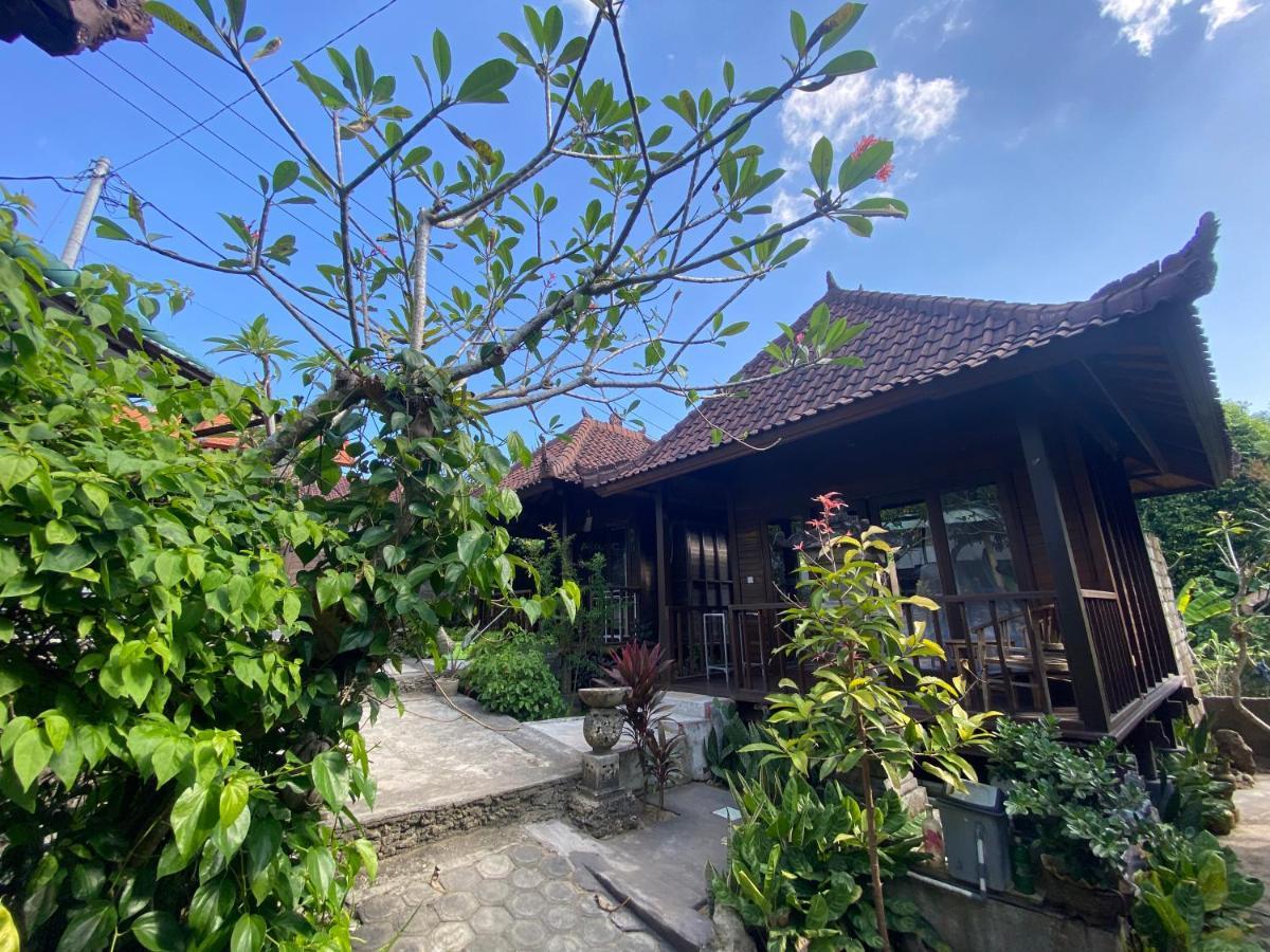 Lembah Bhucarya Hotel Lembongan Esterno foto