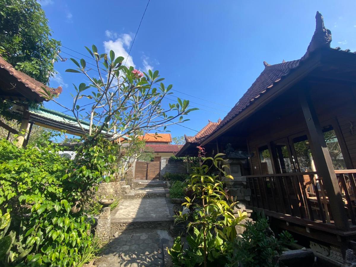 Lembah Bhucarya Hotel Lembongan Esterno foto