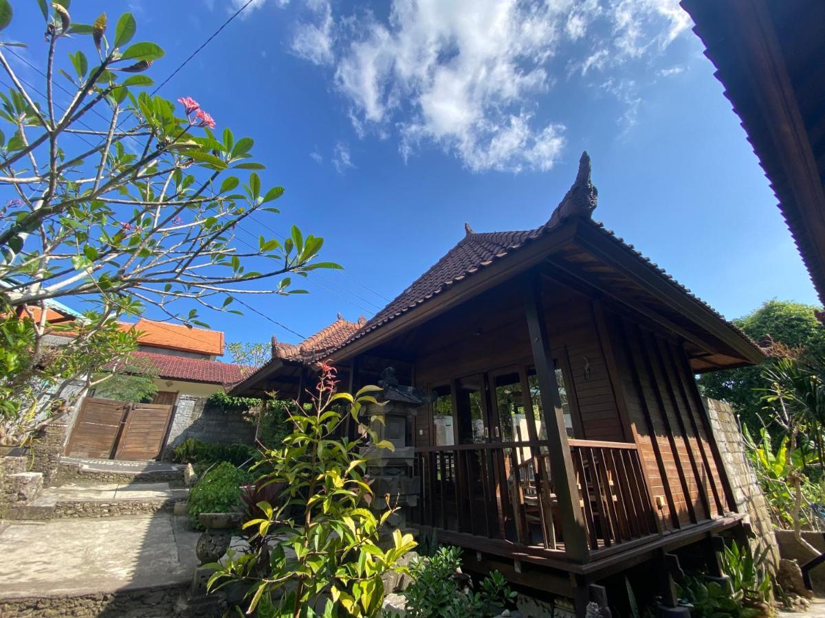 Lembah Bhucarya Hotel Lembongan Esterno foto