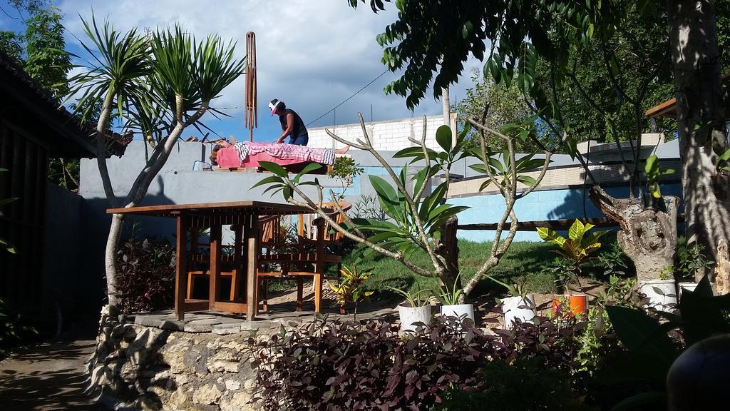 Lembah Bhucarya Hotel Lembongan Esterno foto
