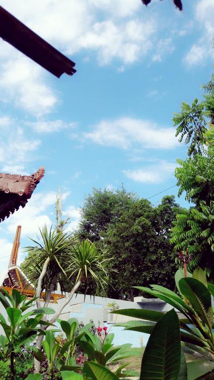 Lembah Bhucarya Hotel Lembongan Esterno foto