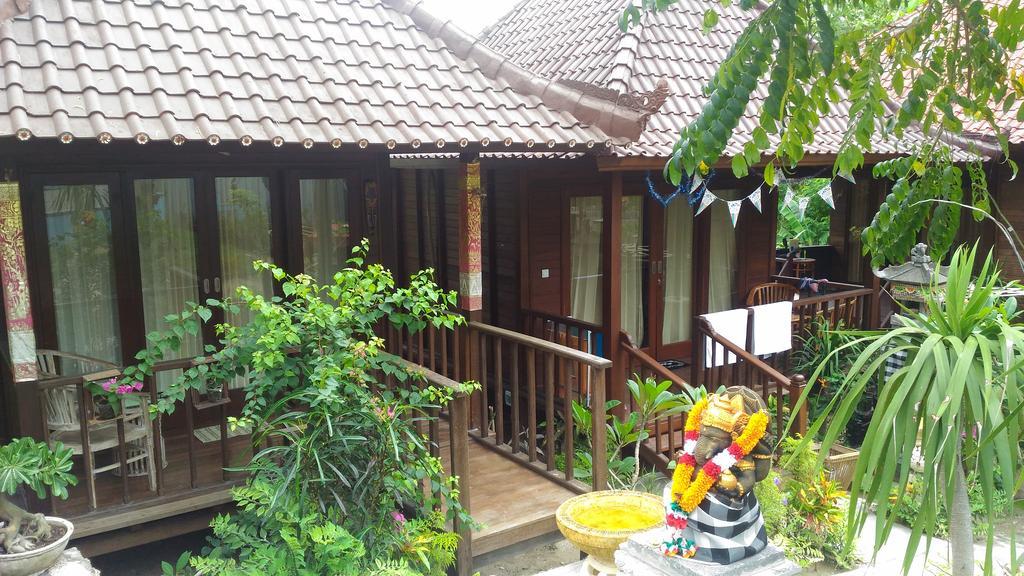 Lembah Bhucarya Hotel Lembongan Esterno foto