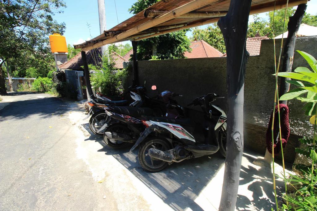 Lembah Bhucarya Hotel Lembongan Esterno foto