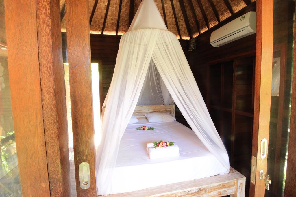 Lembah Bhucarya Hotel Lembongan Esterno foto