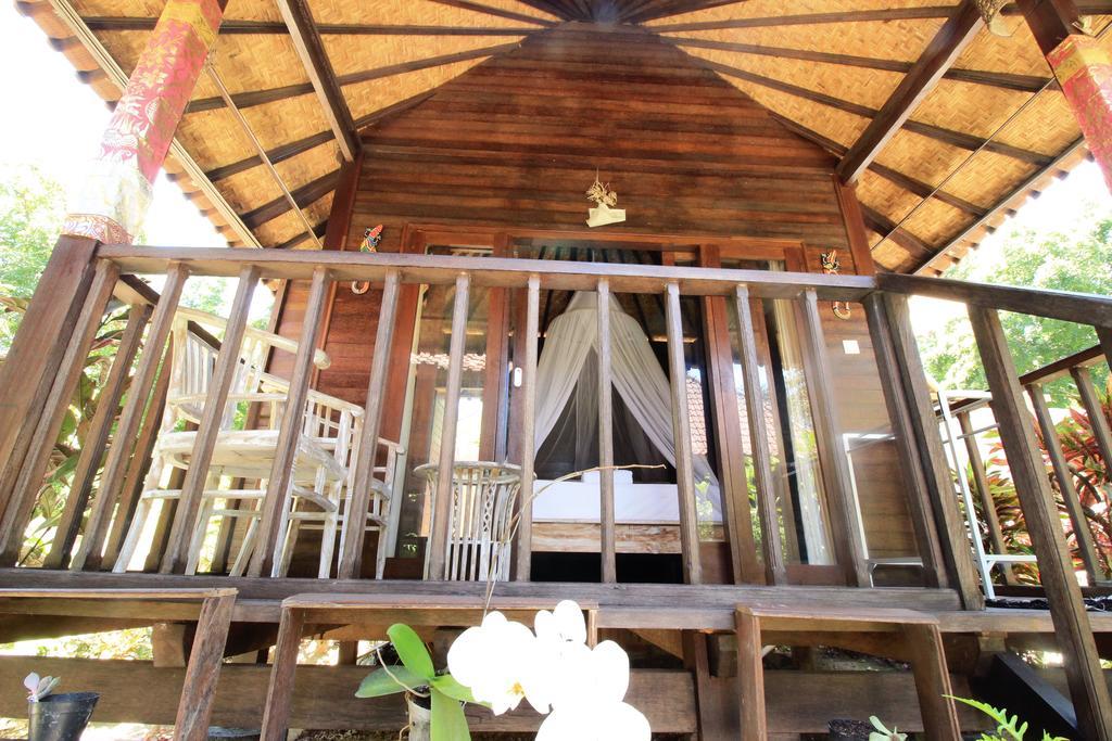 Lembah Bhucarya Hotel Lembongan Esterno foto